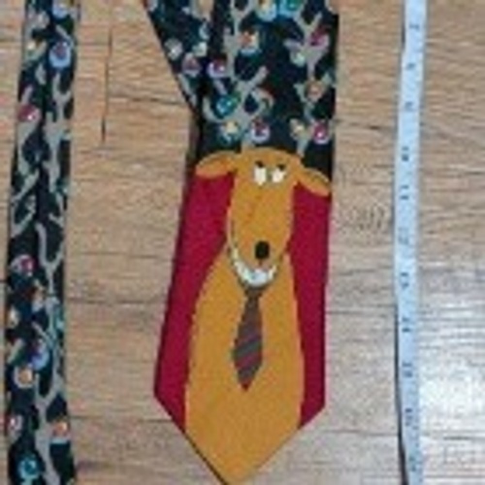 Vintage Hallmark Yule Tie Christmas Reindeer Novelty Necktie Red Black Holiday